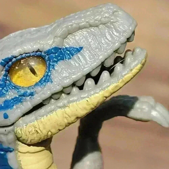 JURASSIC WORLD MATTEL 2018 PTERODACTYL / VELOCIRAPTOR FISHER BLUE/GREEN - Picture 6 of 14